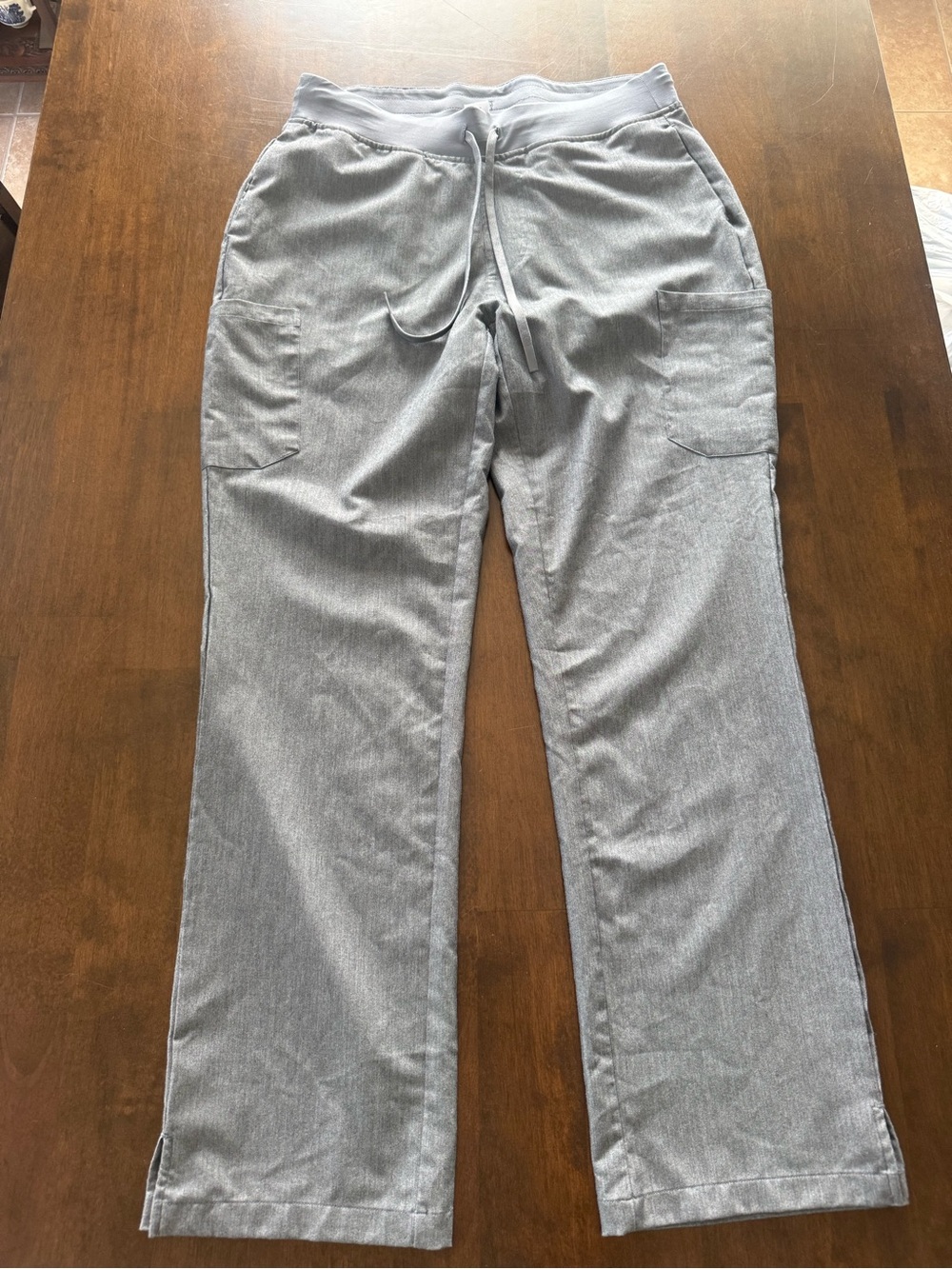 Mandala Gray Equa-Tek Scrub Pants Size Medium Straight Leg Drawstring